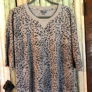 Grey Leopard Print Quarter Sleeve Top